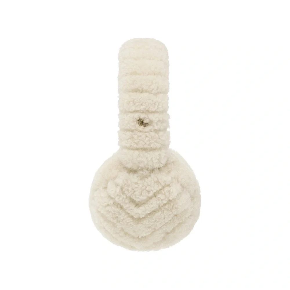 Gucci‎ beige Fuzzy Ear Muffs